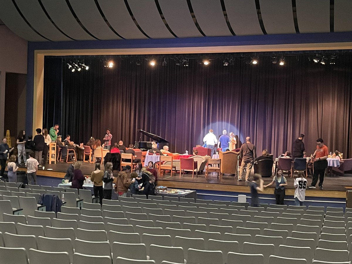 UHS Drama tweet media