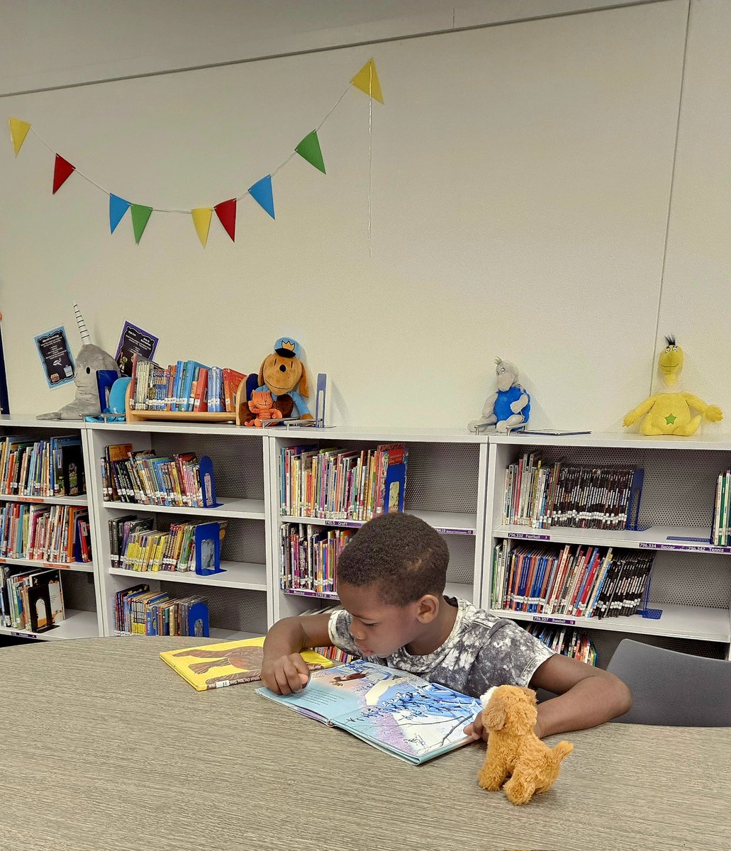 Jennifer Snowden tweet media