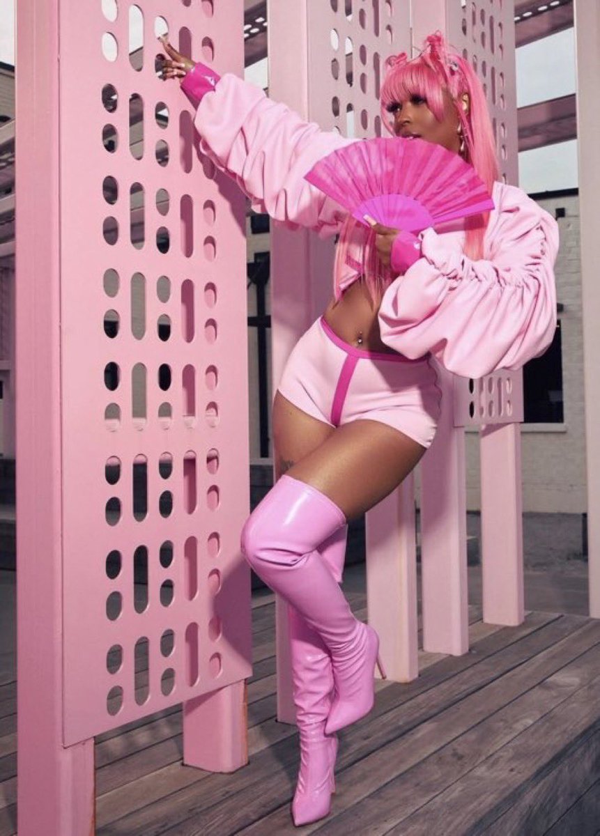YSLONIKA's tweet photo. orlando barbz setting the bar high 😍🤭 https://t.co/NpJF6afSnU