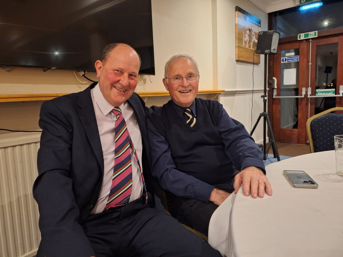 What an absolute pleasure to see Dennis Amiss again after 40 years. 50 Tests for England, Warwickshire legend and top man. Enjoyed hearing him speak at the WLCS Dinner tonight. Grateful for all his help and support back in the day.