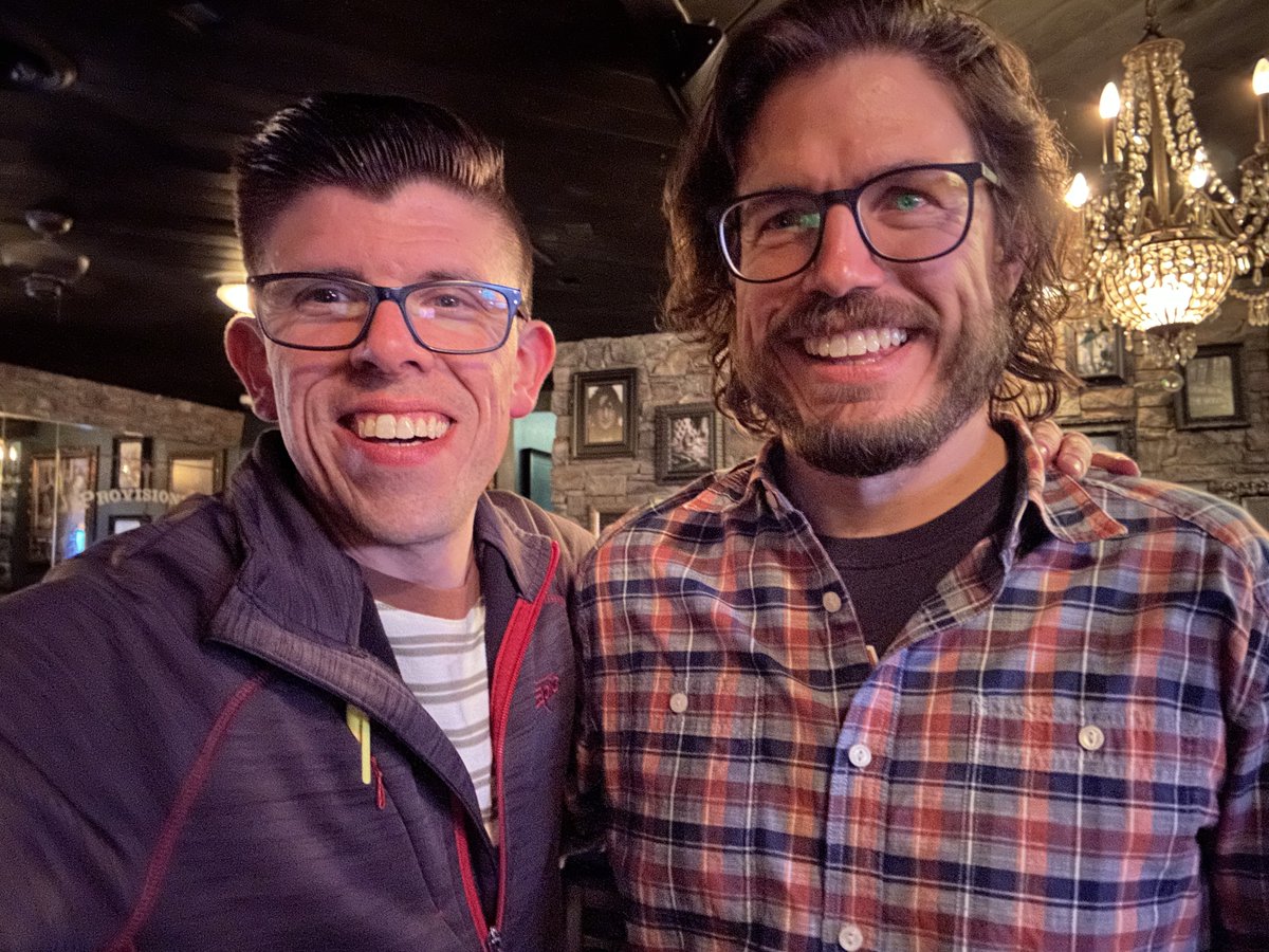 realbowtiedoc's tweet image. Ending my night at @GeriPalBlog #hpmparty with @FettigLyle was well worth it. Honored to share the state with this fellow #Hoosier and excited for combined #pallonc fellowship coming to #Indiana #SuppOncSelfies📸 #hapc24