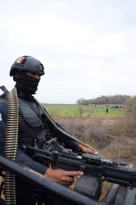 NARCO INTEL MARCH 22, 2024 🚨At least 50 people, among them women and children, were kidnapped by heavily armed members of a cartel in Culiacan, Sinaloa, Mexico. #culiacan #sinaloa #mexico #cartel #terrorism #kidnapping