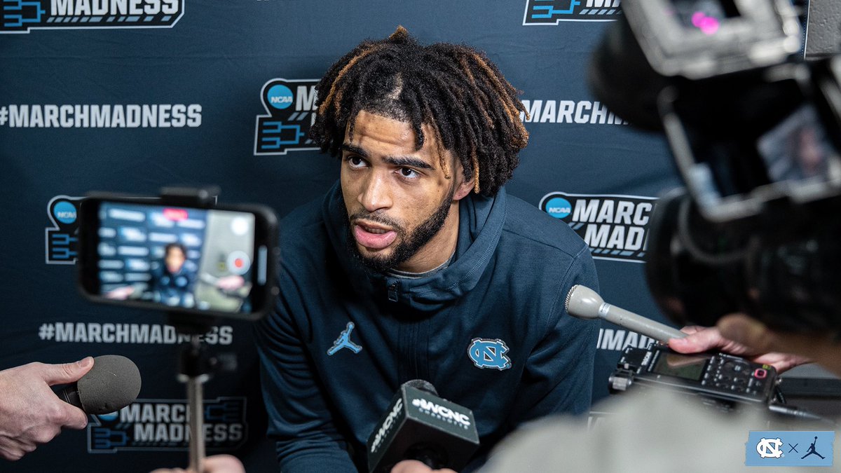 UNC_Basketball's tweet image. Keep your eyes straight ahead; ignore all sideshow distractions. -Proverbs 4:25