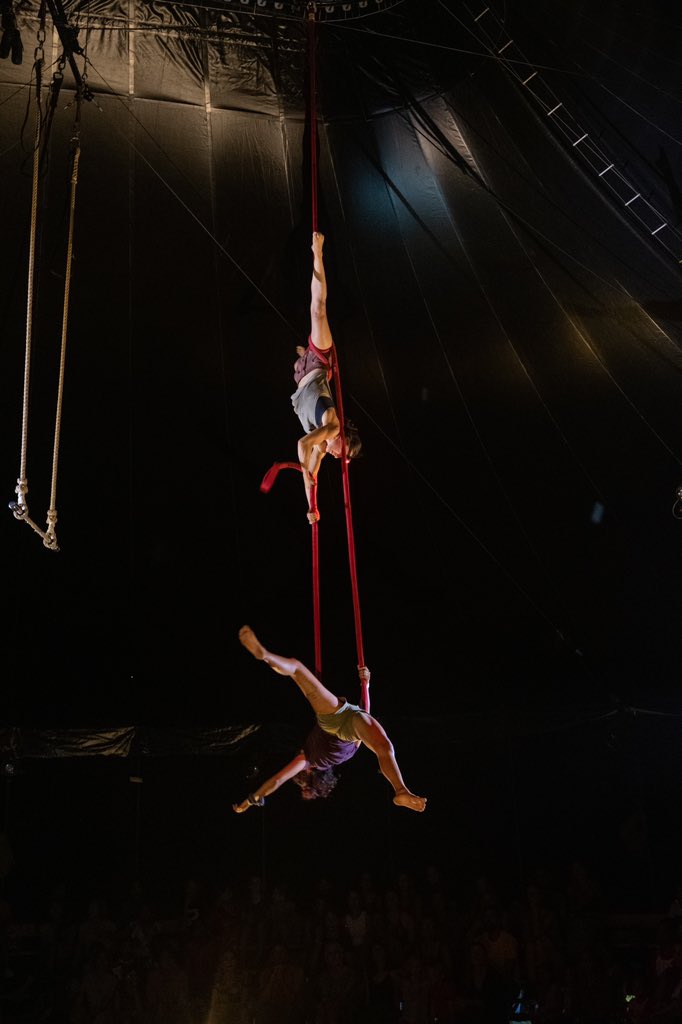🎤 Vincent Maillot, co-fondateur de la compagnie Cirquons Flex a notre interview 🥳

🔗 Facebook Culture Cirque 

👉 Dans le cadre de Spring Normandie - festival incontournable jusqu’au 21 avril 

📸 Romain Philippe