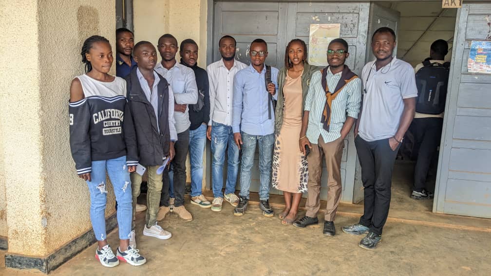 Graben One Health Ambassadors held a meeting. It's a students' One Health club functioning at the <a href="/DuGraben/">Université Catholique du Graben</a>, in  #DRCongo. 
 As #DRC has been prone to many zoonoses, preparing future One Health professionals is a necessity endeavour in country.
<a href="/cresp_sante/">CReSP - Centre de recherche en santé publique</a> <a href="/ESPUM_UdeM/">École de santé publique de l'UdeM</a> <a href="/esu_rdc/">MINISTÈRE DE L'ESU</a>