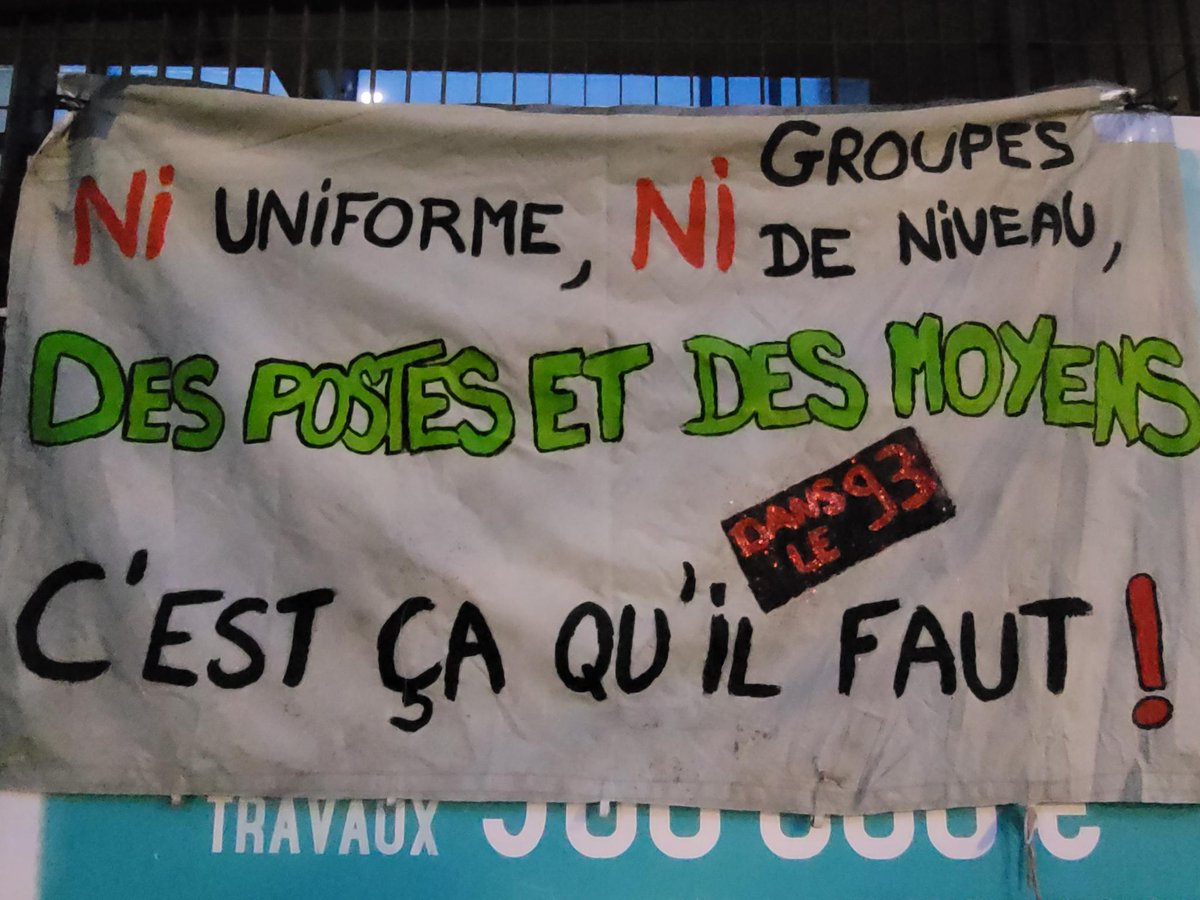 📢✊ #plandurgence93 rassemblement parents et personnels à la mairie d'Aubervilliers : on lâchera pas, notre détermination est au plus haut !