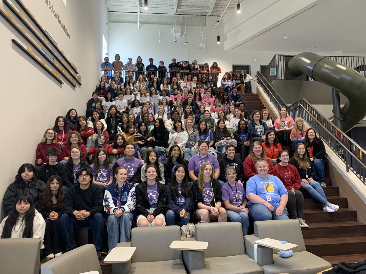 AnnRichardsLib's tweet image. 📚🏆🎉 We were proud to host the 6th annual Austin area HS Battle of the Books today! 12 schools from @AustinISD &amp;amp; @pfisd read books &amp;amp; answered q’s in this trivia competition. Shoutout to @gonzalesforaisd @FReadomFighters @AISDHumanities  @Austin_Allies &amp;amp; @AustinISDLibs 💕
