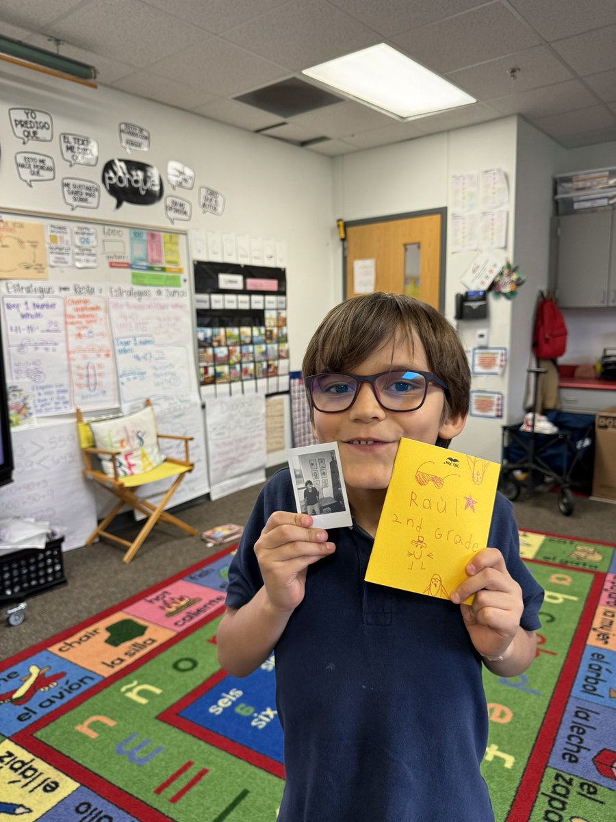 We are learning how to make scrapbooks for our new Sharpen the Saw Club! 📸