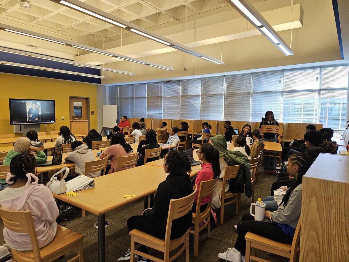 Thank you NASA Engineers for visiting Ralph Bunche MS and inspiring our scholars to reach for the stars! @KTWhitfield23 @C_Blassingame @sscott1925