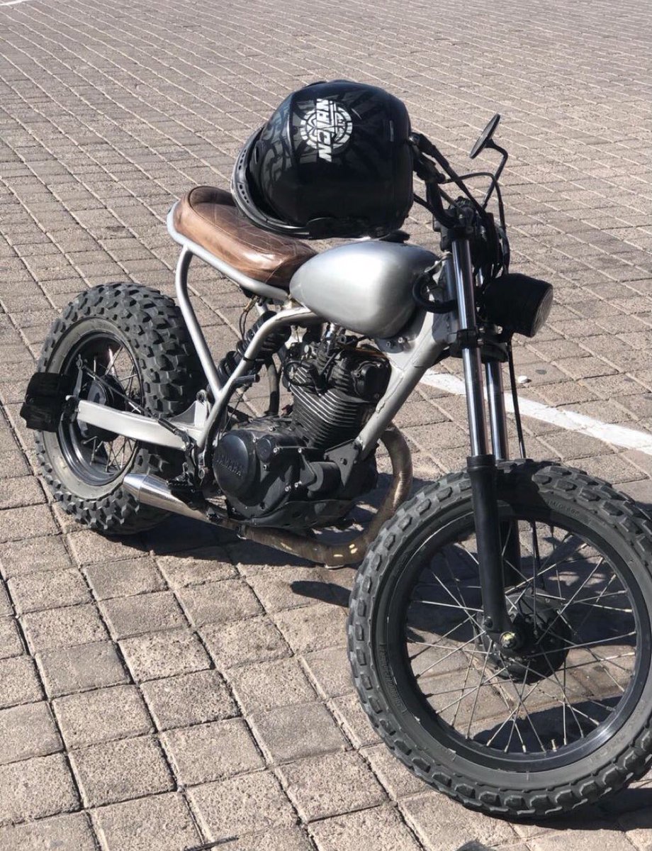 NewsSanmiguel's tweet image. #ROBO.- Reportan que entre la noche de ayer y esta madrugada, se robaron una moto Yamaha TW200 en calles de de La Lejona en San Miguel de Allende. Cualquier información reportarla al 911 o escríbenos inbox

#SanMigueldeAllende #ReporteRobo