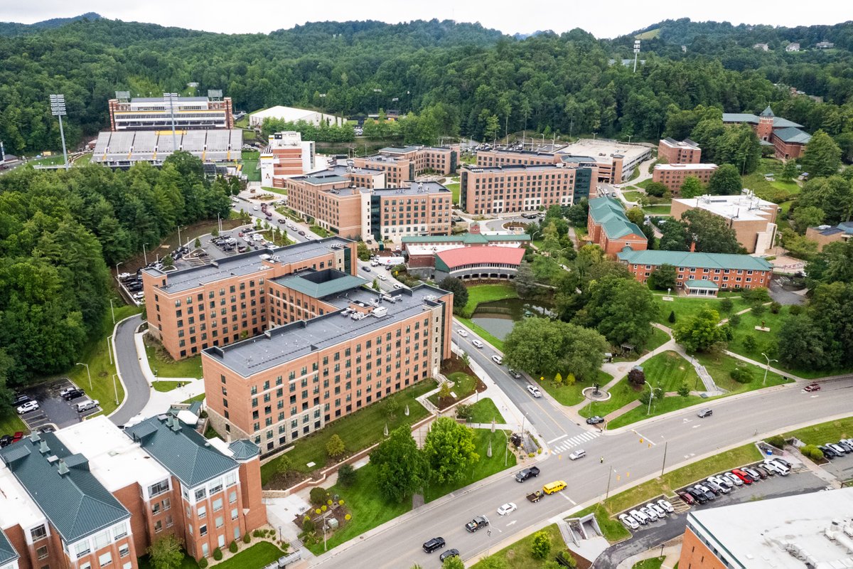 Appalachian State University will extend its 2024–25 academic year undergraduate enrollment deadline by two weeks, until May 15, to provide students with more time to make decisions amid delays affecting financial aid offers. today.appstate.edu/2024/03/22/enr…