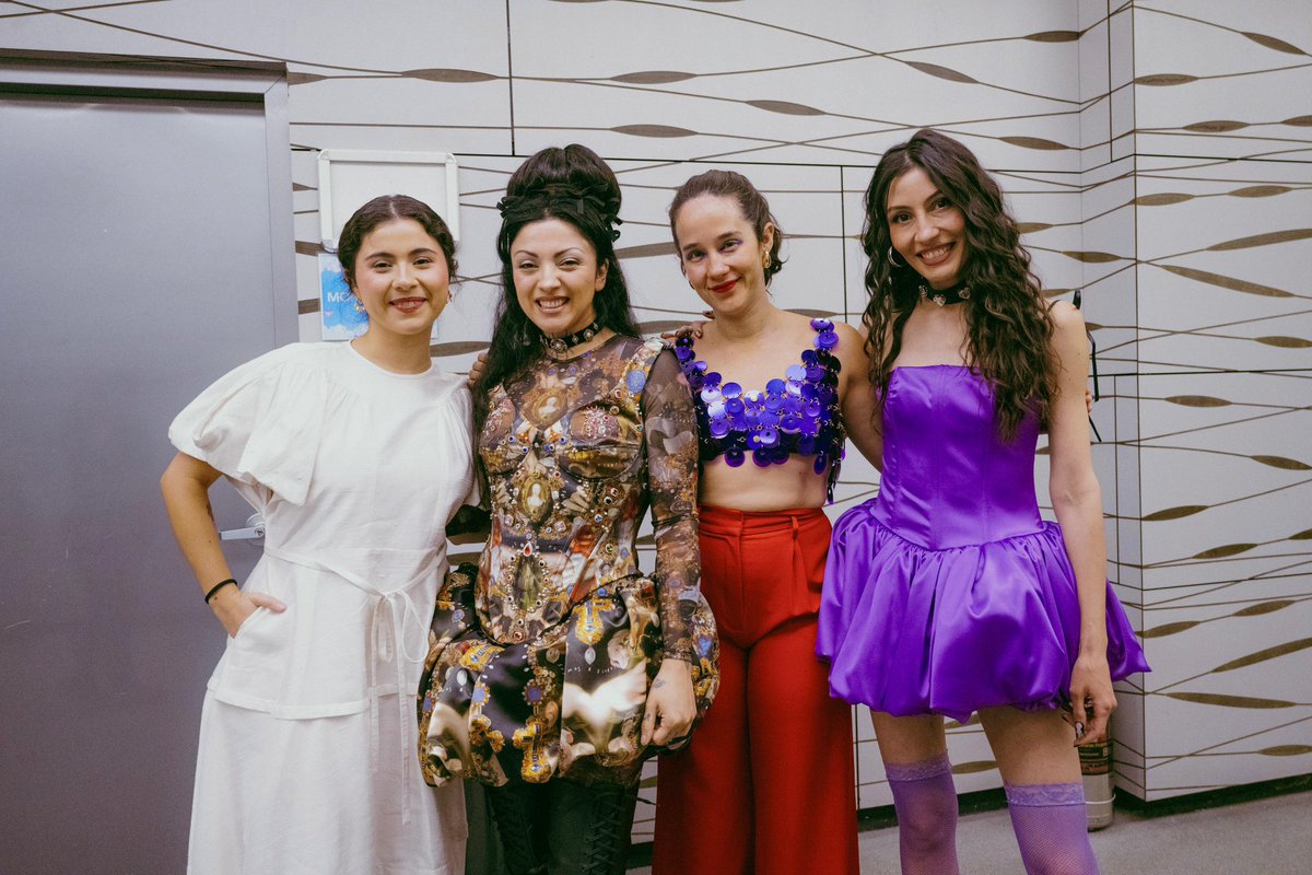 Maravillosas 🥰 @danielaspalla @ximenamusic @silvanaestradab