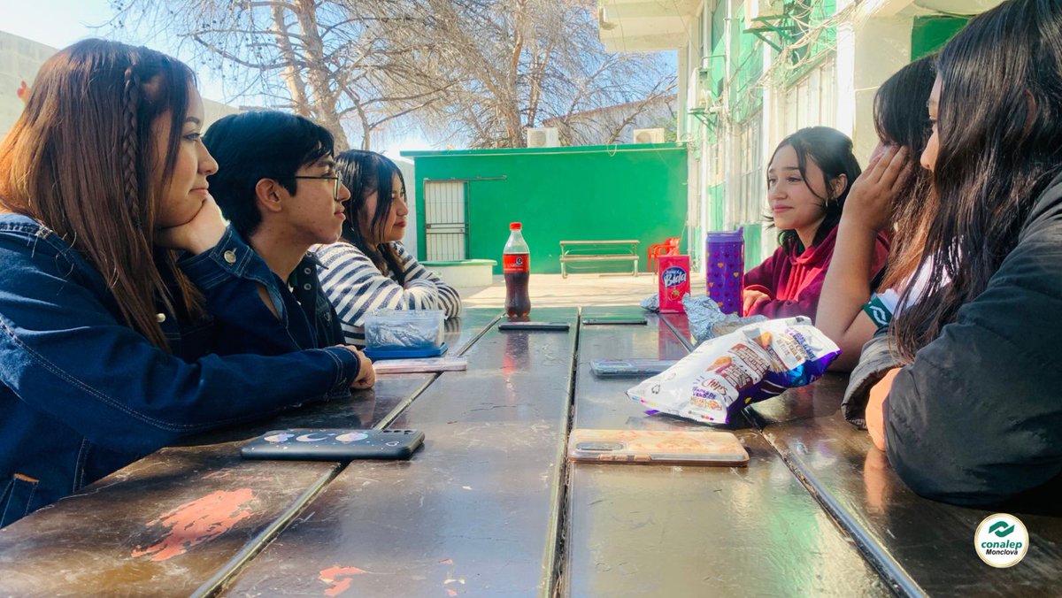 Conalep_Mva's tweet photo. ✅ En el marco de la Estrategia para la Promoción de Estilos de Vida Saludables.

Retos de la Semana:
1. Regular el Uso del Celular
2. 3 Cosas que te sientas agradecida
3. Agradecimiento a alguien especial
4. Canción qué te haga sentir feliz

¡acción-EMS! por la salud.🥳⭐🙏🏻 https://t.co/BMAJIwKqOK