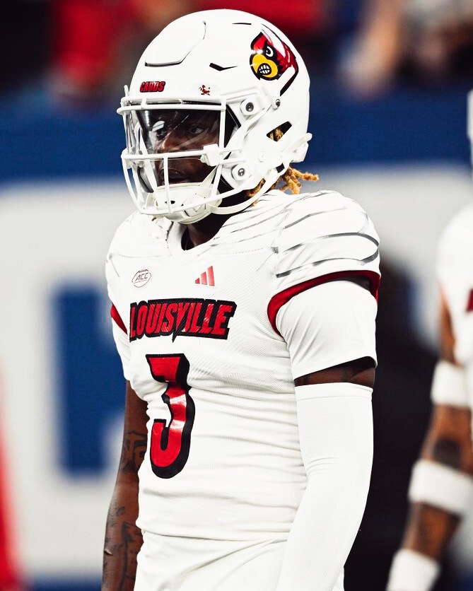 Louisville CB Quincy Riley last season: 🔴 36% Completion Rate Allowed 🔴 3 INTs | 10 PBUs 🔴 37.2 Passer Rating Allowed 🔴 85.3 Coverage Grade