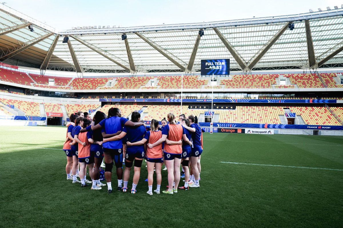 𝑬𝒏𝒔𝒆𝒎𝒃𝒍𝒆 pour ce <a href="/Womens6Nations/">Guinness Women's Six Nations</a> 2024 🇫🇷

#XVdeFrance #NeFaisonsXV