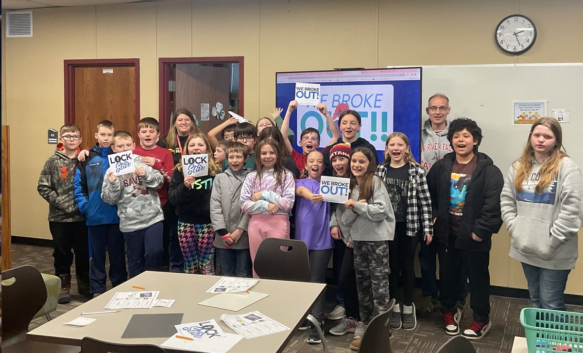 The 5th graders spend the afternoon working through a BreakoutEDU spring time lock box in the library after studying varying types of poetry in their last reading module!  #Breakoutedu <a href="/PCSD_FV/">Fairview Elementary</a> <a href="/CPiczkowski/">Craig Piczkowski</a>