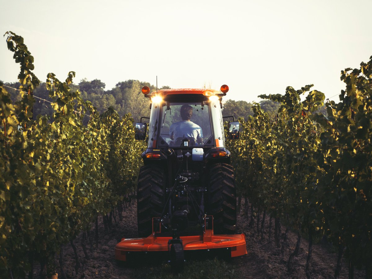 Springtime is prime time for #CdnAg 🚜 equipment maintenance. In this Orchard and Vine article, product manager for agricultural equipment, Kyle Dabrowski, provides orchard farmers with useful maintenance tips to ensure their equipment is season-ready. orchardandvine.net/articles/pre-s…