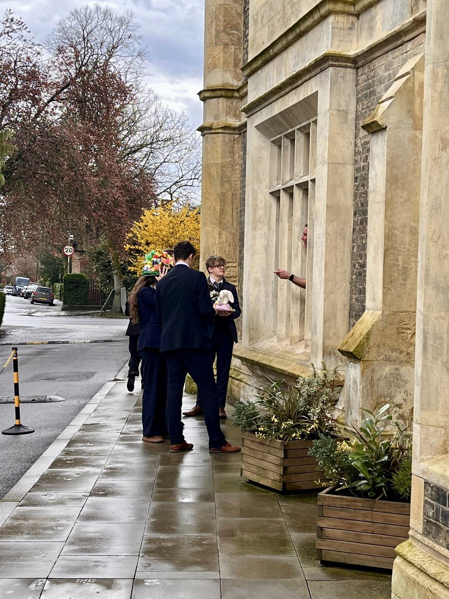 STP_SixthForm's tweet image. A lovely way to end the term: an Easter Egg Hunt and Easter Bonnet competition for the Heads of School! 🐣🐰👒