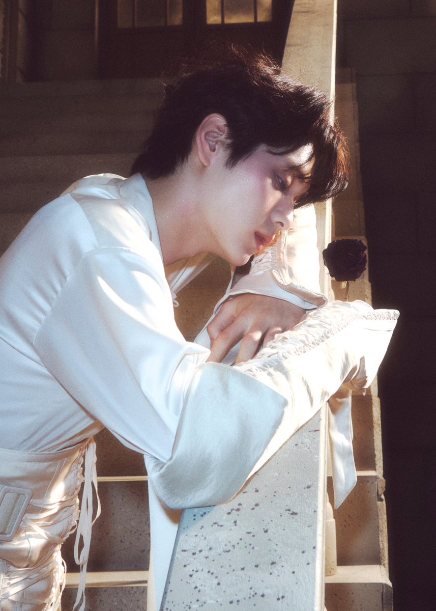hourlyeonbin's tweet photo. romeo and juliet, act 2: scene 2 https://t.co/Id5DhLh1UG
