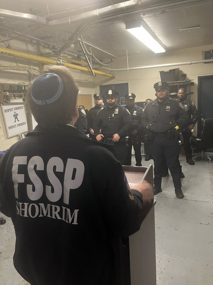 Thank you Community Partner Bob Moskovitz for addressing our 4x12 patrol officers and explaining the history of the upcoming Purim Holidays. We thank you for all your support and prayers as our officers prepare to serve and protect the community this evening.