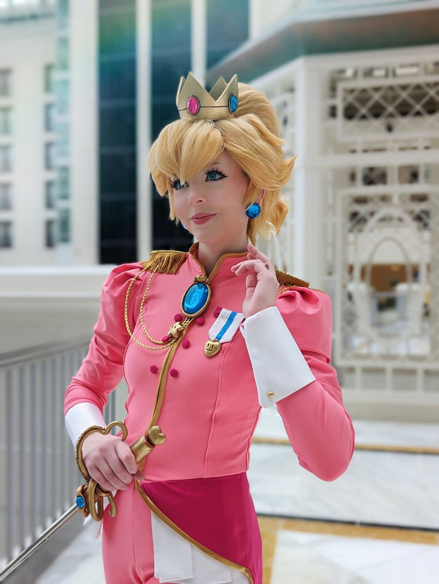 In honor of Princess Peach: Showtime releasing today here's some more Princely Peach! . . 📷: @elfgirlnextdoor Cosplay: Princely Peach Design: @jivke . . #cosplay #PrincessPeach