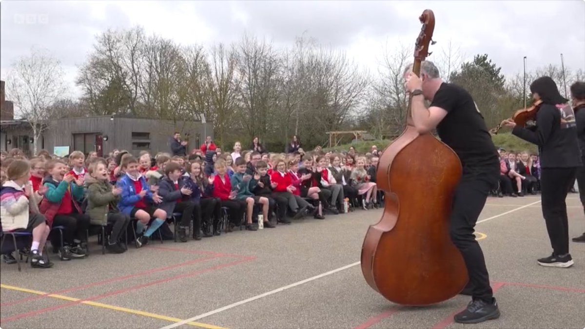 Bure Valley School tweet media