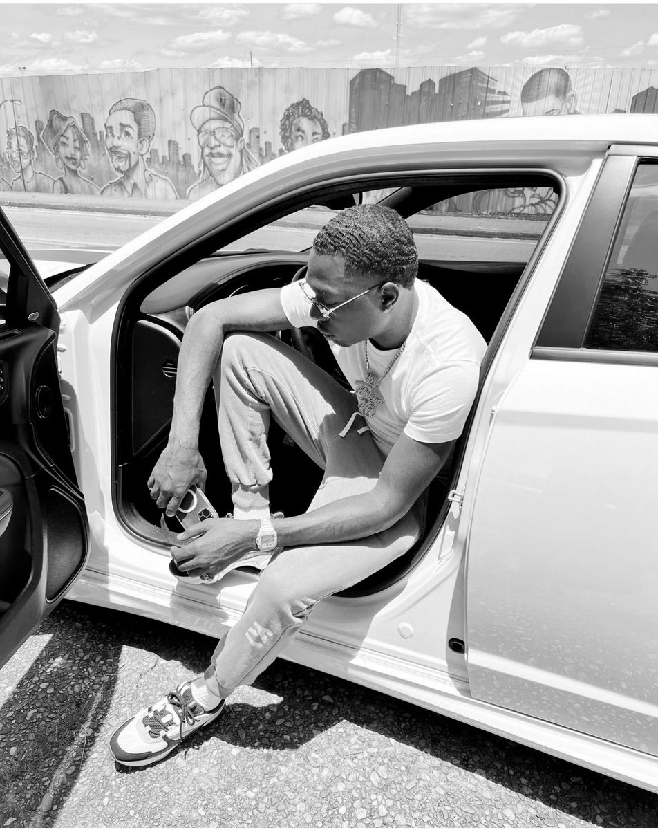 Diaryoftiny's tweet image. I’m with whatever whenever with whoever about you! love you forever. 🫂