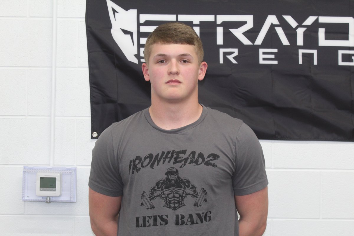mickdwalker's tweet photo. Coal-Grove (Ohio) Dawson-Bryant 2026 EDGE Caden Turner lining up several spring visits.

Turner had 43 total tackles, 26 solo tackles, three tackles for loss and one sack as a sophomore.

Story: https://t.co/vyYPfitbSK https://t.co/O4VDz05rU0