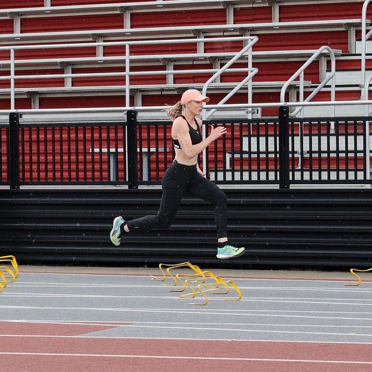 You cannot concern yourself with beating your competition before checking off this box: performing at your best. If you are in YOUR personal best form, and you execute, the wins will come 🏆 

It’s never been about beating others, for me… but instead jumping true to myself.