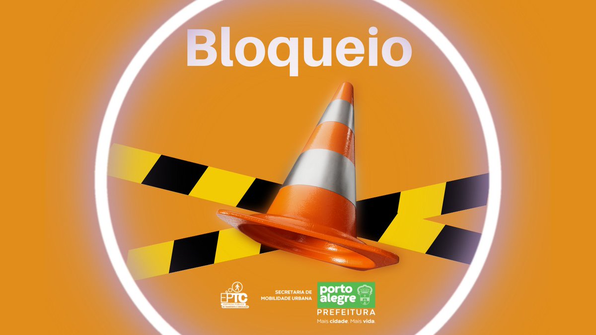 EPTC_POA's tweet image. 17h13 - Atenção

Bloqueio total na Rua João Abbott, numeral 386 devido a poste em chamas 

Agentes da #EPTC no local sinalizando para melhor fluidez do trânsito e #BOMBEIROS acionados.