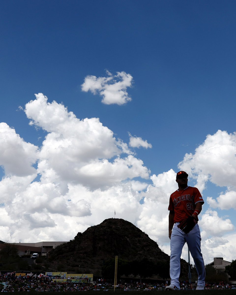 ☁️☀️☁️

#LAASpring