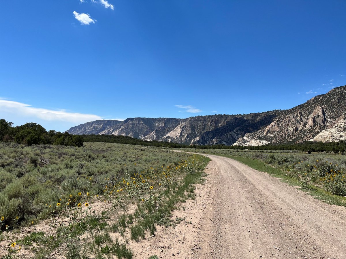 You want gravel? We've got gravel! Introducing our Three Day Gravel Bundle - for those of you who just want to get a little messy.

🚲💨 ridetherockies.com/gravel-riding/

*Weeklong riders need not purchase separate pass for gravel routes.