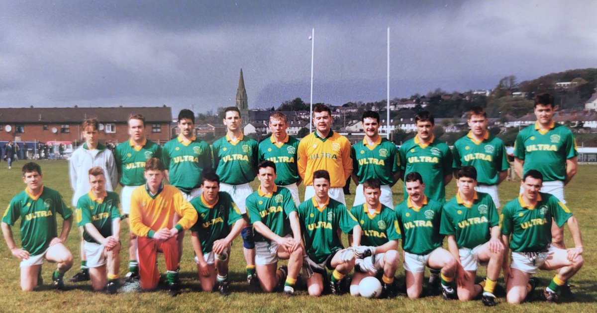 Five brothers in this fine Newtownstewart side from back in 1996. Loads of All Ireland medals, an All Star and umpteen Ulster titles at all levels. The McConnell Clan 👏 @NaomhEoghanGAA @teamtalkmagLIVE @TyroneGAAOTD @wearetyronespt @TR03SAM @finbarutd @liammorris15 @Yakkers14