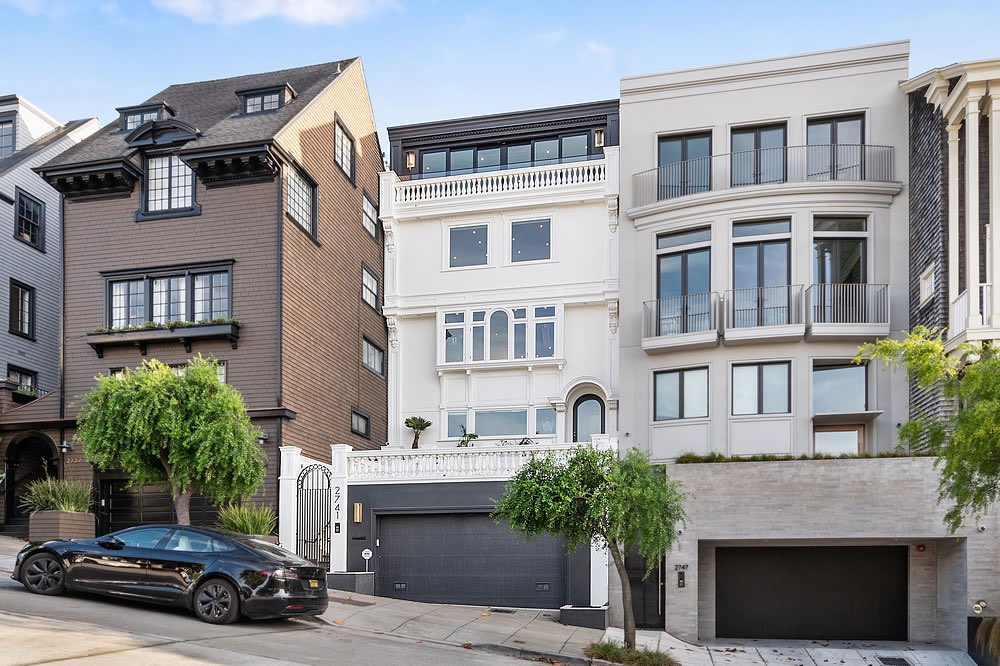 SocketSite's tweet image. Highest offer for modernized #PacHeights pad is currently millions less than a few years ago #RealestateSF #SF #SanFrancisco #RealEstate socketsite.com/archives/2024/…