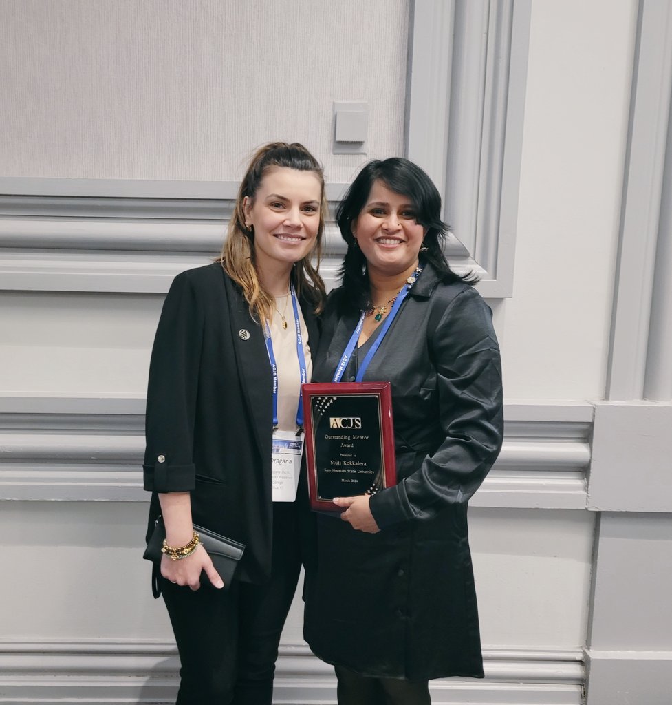 Thank you to @Dragana_Derlic for nominating me for the @ACJS_National outstanding mentor award! Can we set up an outstanding mentee award?? And big thank you to @ASC_DCS for pairing us in the mentorship program in 2020. Truly lucky to count on Dragana as a friend & colleague!