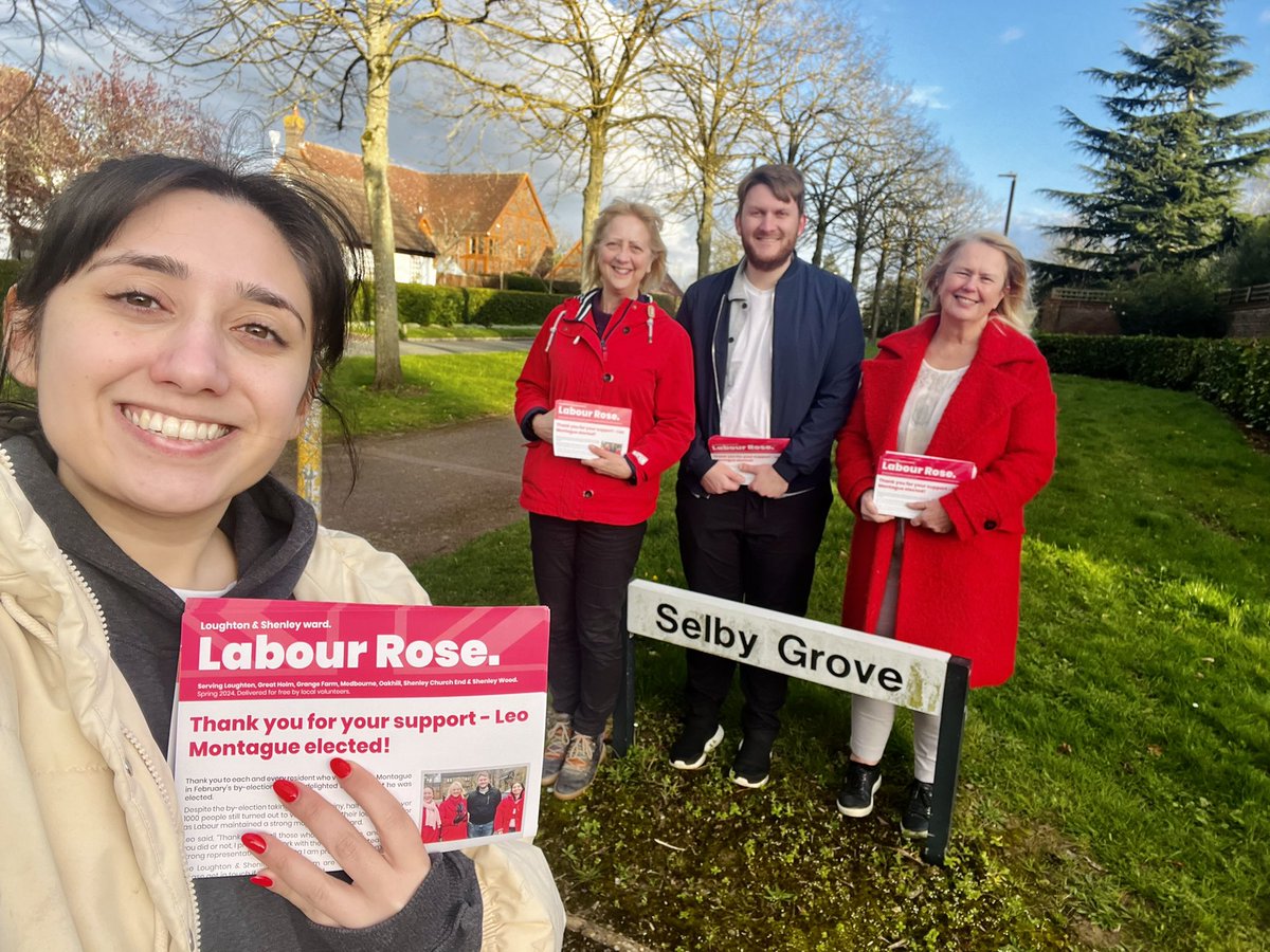 Lovely to be out on the #LabourDoorstep this evening speaking to residents in Shenley Church End 🌹 Feels like such a treat to be campaigning in the evening and not be in complete darkness! ☀️