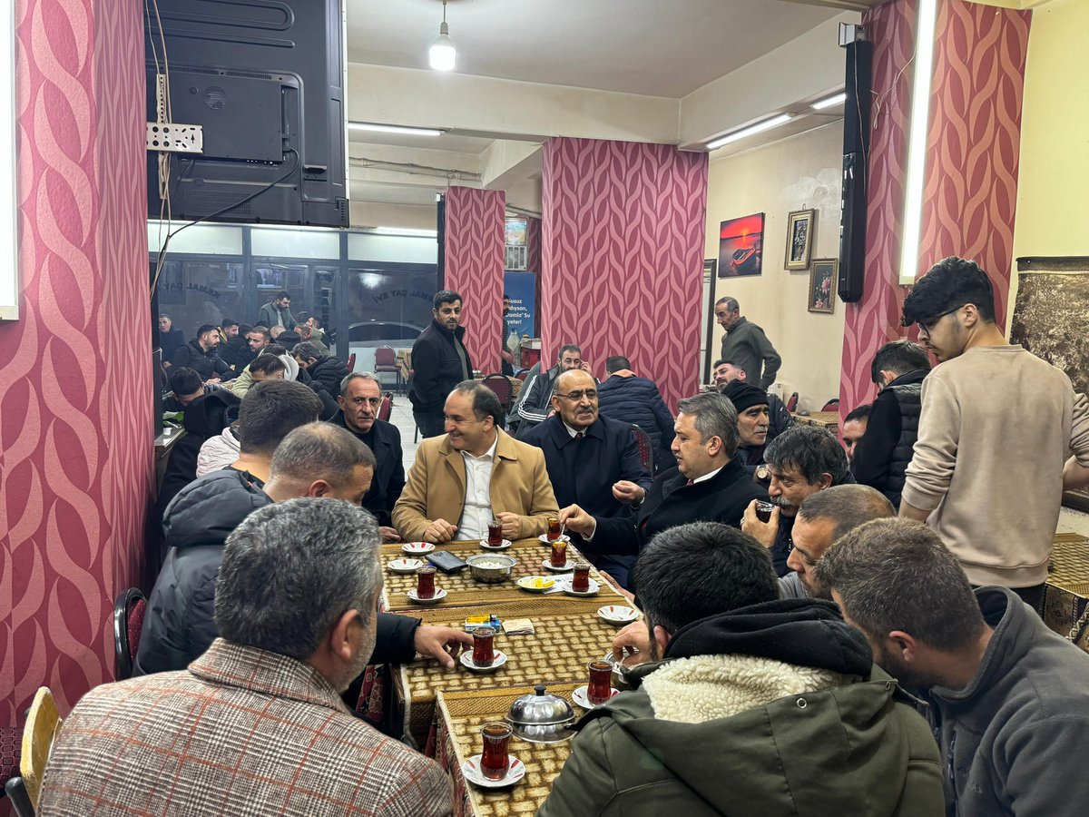 Güzel şehir Ağrı’da yorulmak yok, çalışmaya devam! 

İftar sonrası 12 tane kıraathane gezdik, belediye başkan adayımız Murat Gök’e destek istedik. <a href="/muratt_gok/">MURAT GÖK</a> 

📍Ağrı