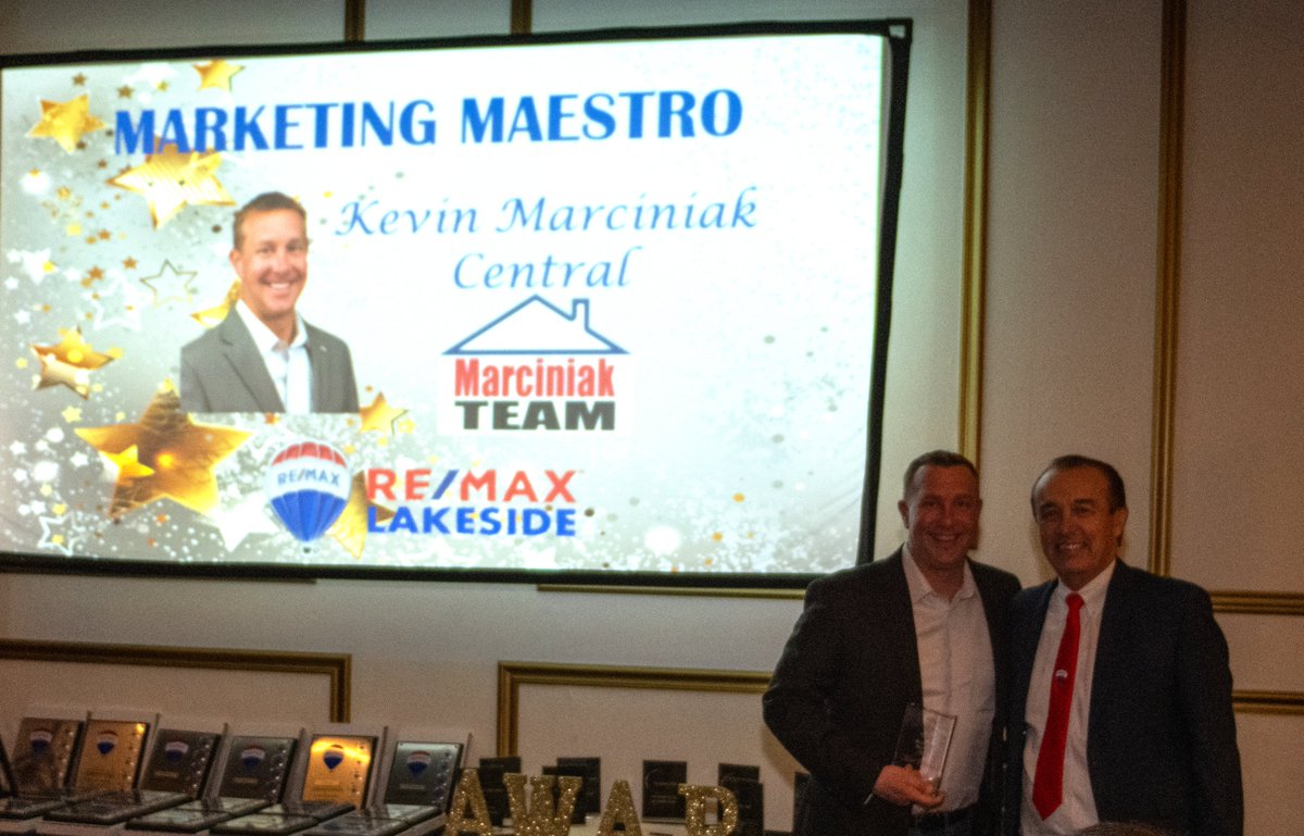 MarciniakTeam's tweet image. It’s a tremendous honor to receive the 2023 Chairman's Club Team Award! Which recognizes high-achieving real estate professionals for their service to buyers and/or sellers during the past year. We thank all of our clients, families, and friends!