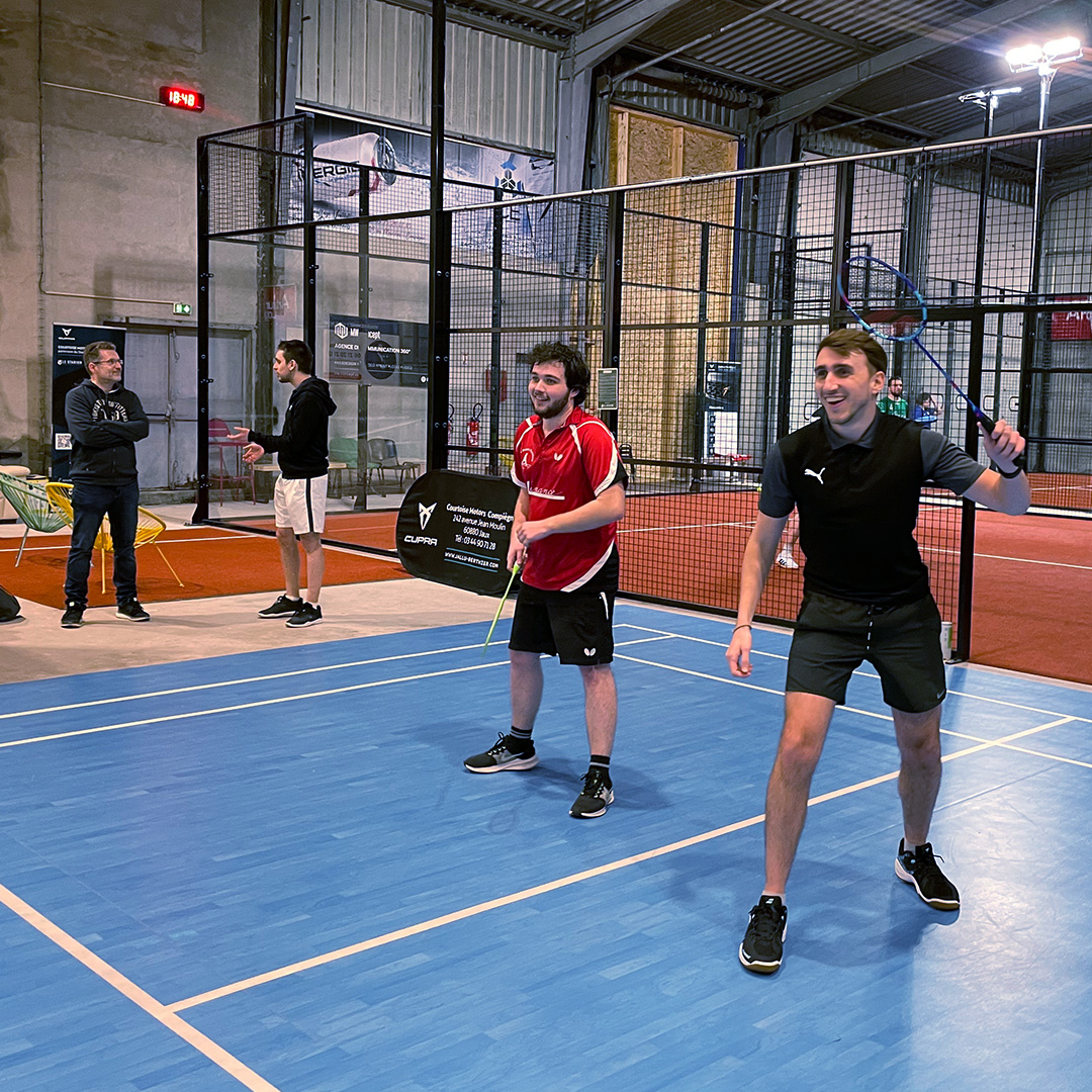 mentalworks's tweet photo. 😄 Fin de semaine sportive avec une activité teambuilding conviviale et ludique pour la team MW : +2h de Badmington intensif 🏸

#badmington #teambuilding https://t.co/Aa1OVQp5he