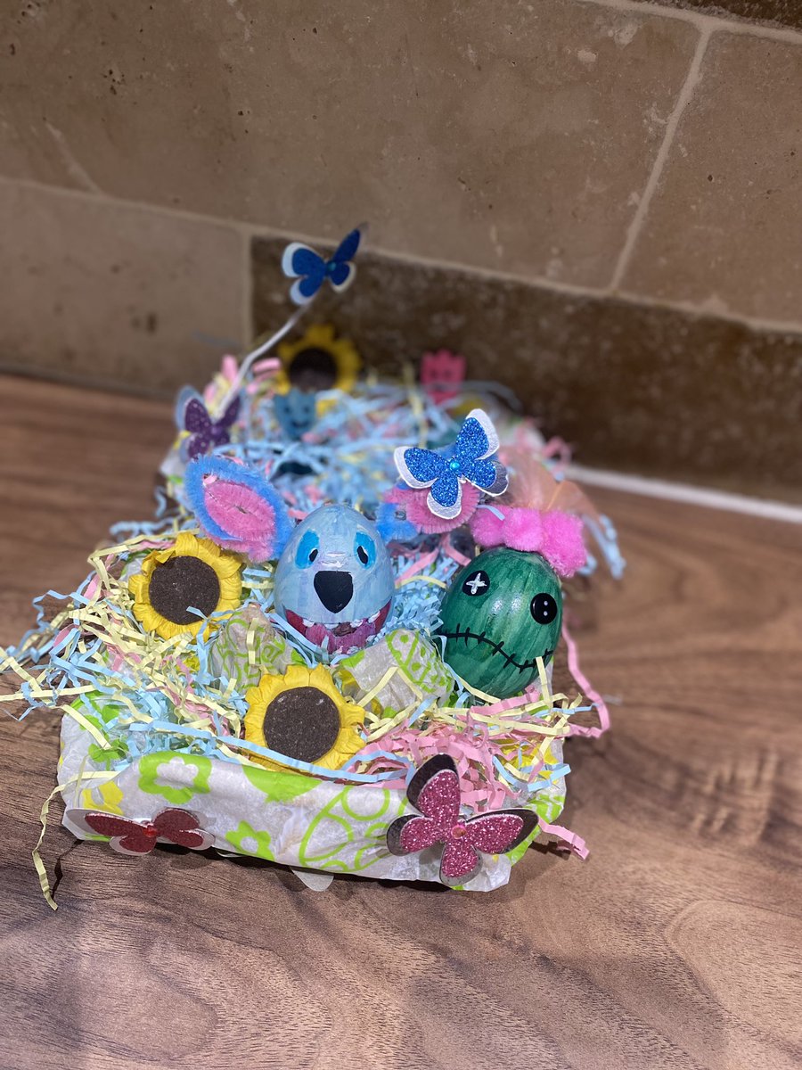 SteffanyLogan's tweet photo. @churchfieldprim Pixies eggtravaganza creation #stitchandscrump https://t.co/UIo4wClFad
