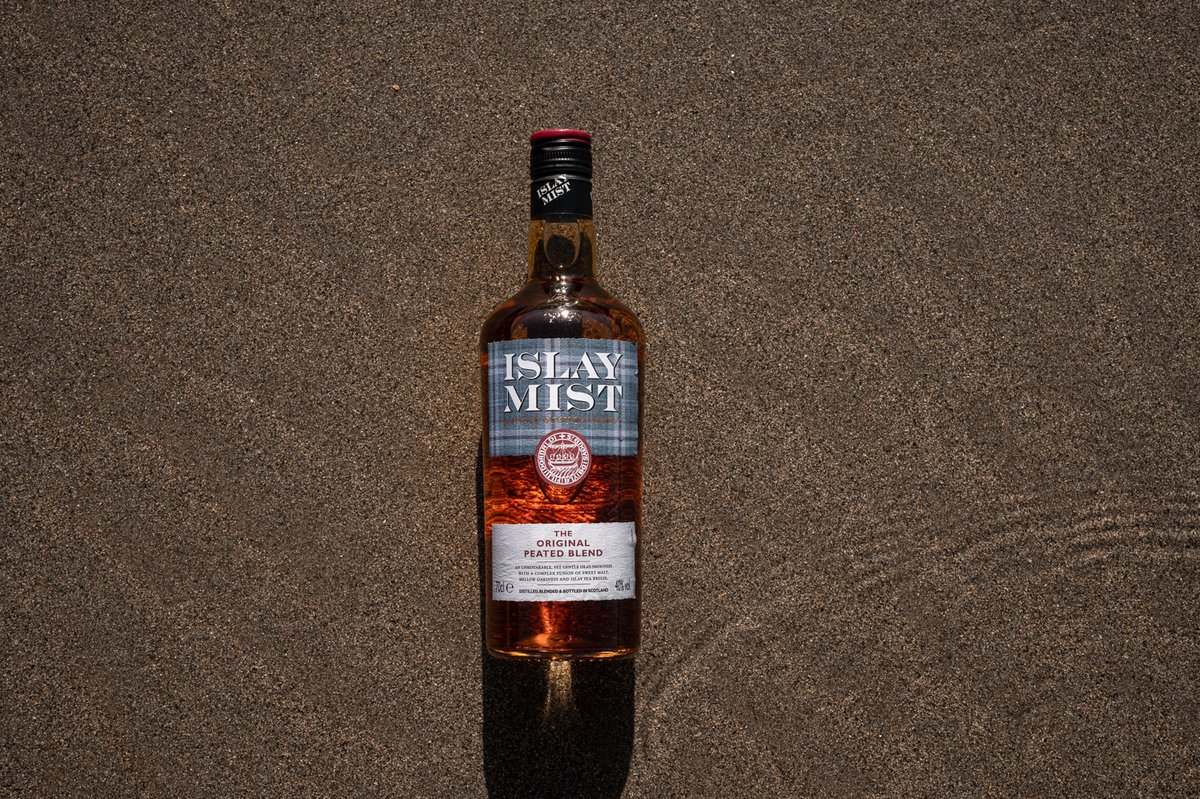 IslayMistWhisky's tweet photo. Stepping into springtime with a dram that captivates the senses and transports you to the shores of Islay. π₯
Tartan by @kingsofkilts. πΈ
Show Character & Drink Responsibly.
#bornwithcharacter #islaywhisky #macgregorandmacduff https://t.co/Jh7LhKSIfd