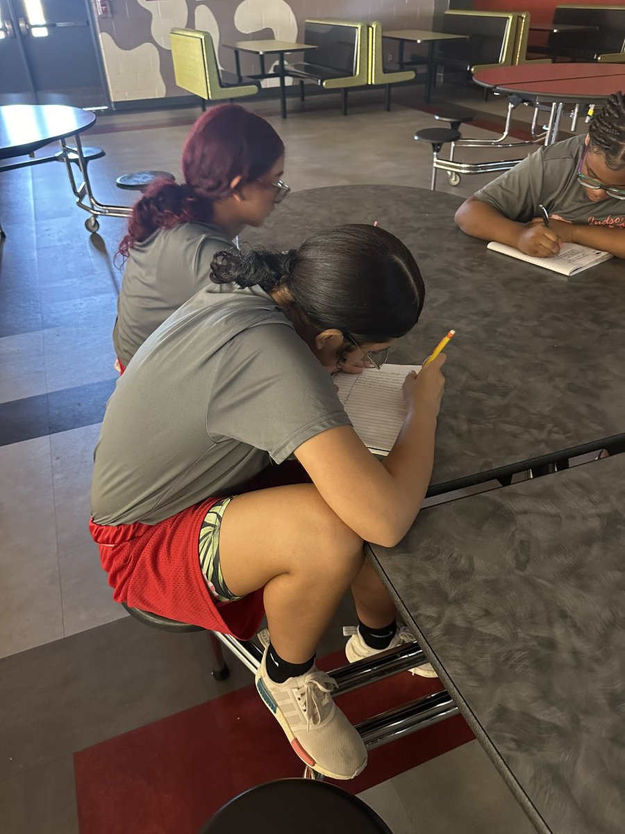 judson_jaguar's tweet photo. Girls Athletics 2Words Character Building: Character Reps! Which character trait is more important to you? #JaguarNation #CharacterBuilding #TheBestYou 
@JISD_ATHLETICS @JudsonISD @2Wordstv @MackeySpeaks https://t.co/eAUX44iIdk