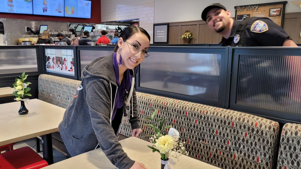 BPD's second Chick-fil-A #ProtectAndServe event at Chick-fil-A Manatee Ave & 43rd was a success - and we're getting pretty good at helping out in the drive-thru if we do say so ourselves! It's fun to surprise patrons and say hello while helping serve the busy lunchtime crowd!