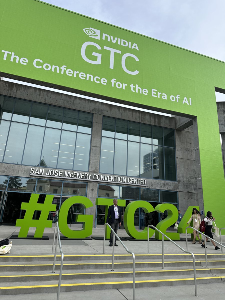 JulesUrbach's tweet image. #GTC24 was a blast! Loved being back in person - doing this 15 years and counting! @richardkerris @NVIDIAGTC @nvidia @OTOY @rendernetwork @StabilityAI #RENDER @beeple @lightfieldlab