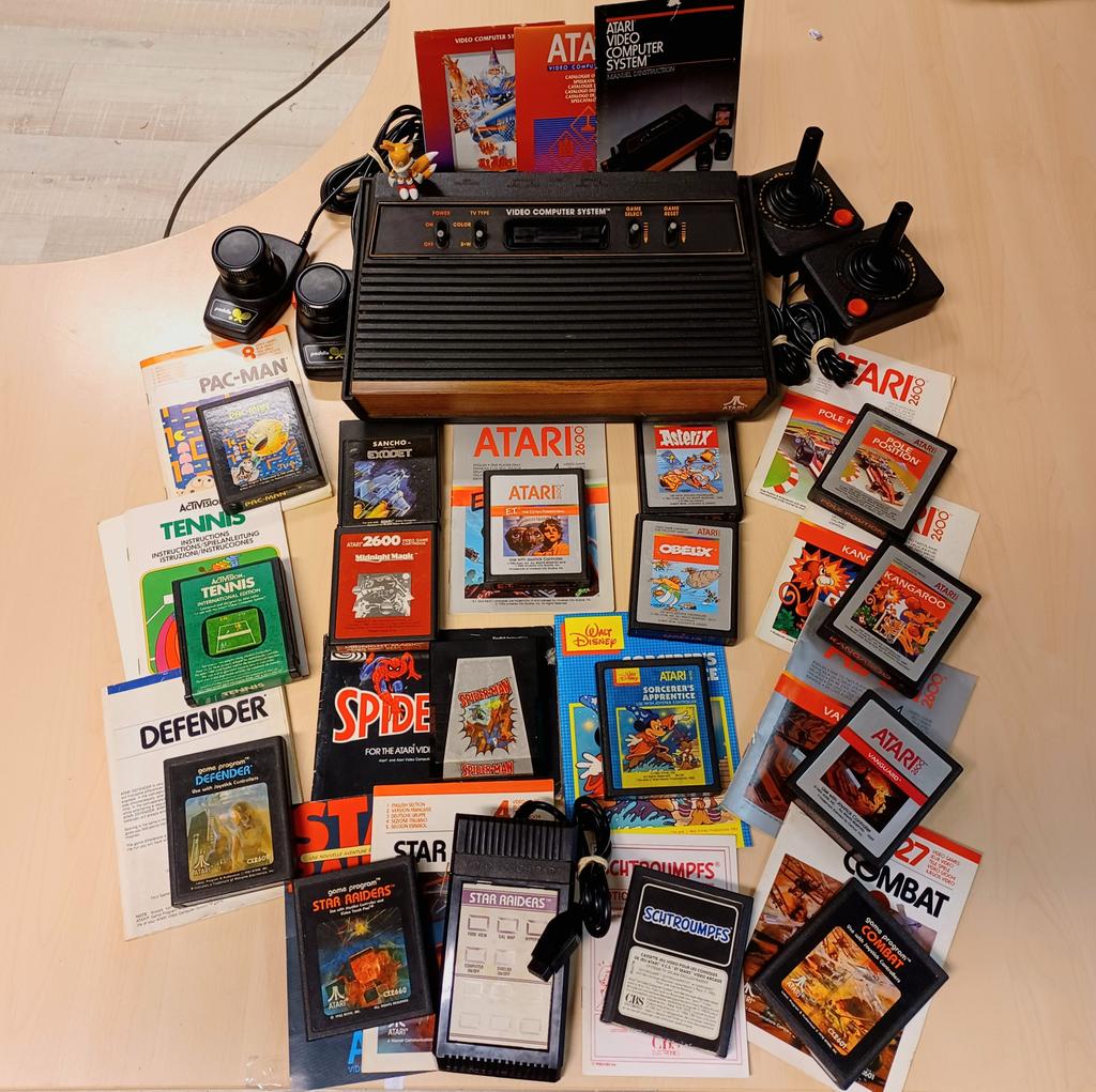 MatosandGames's tweet photo. Elles sont trΓ¨s tardives les exclus web by Eve aujourd'hui π
βοΈ
#retrogaming #exclusweb #goodjobeve https://t.co/81OjOYSvAT #matosandgames https://t.co/3kqZWGvuMw