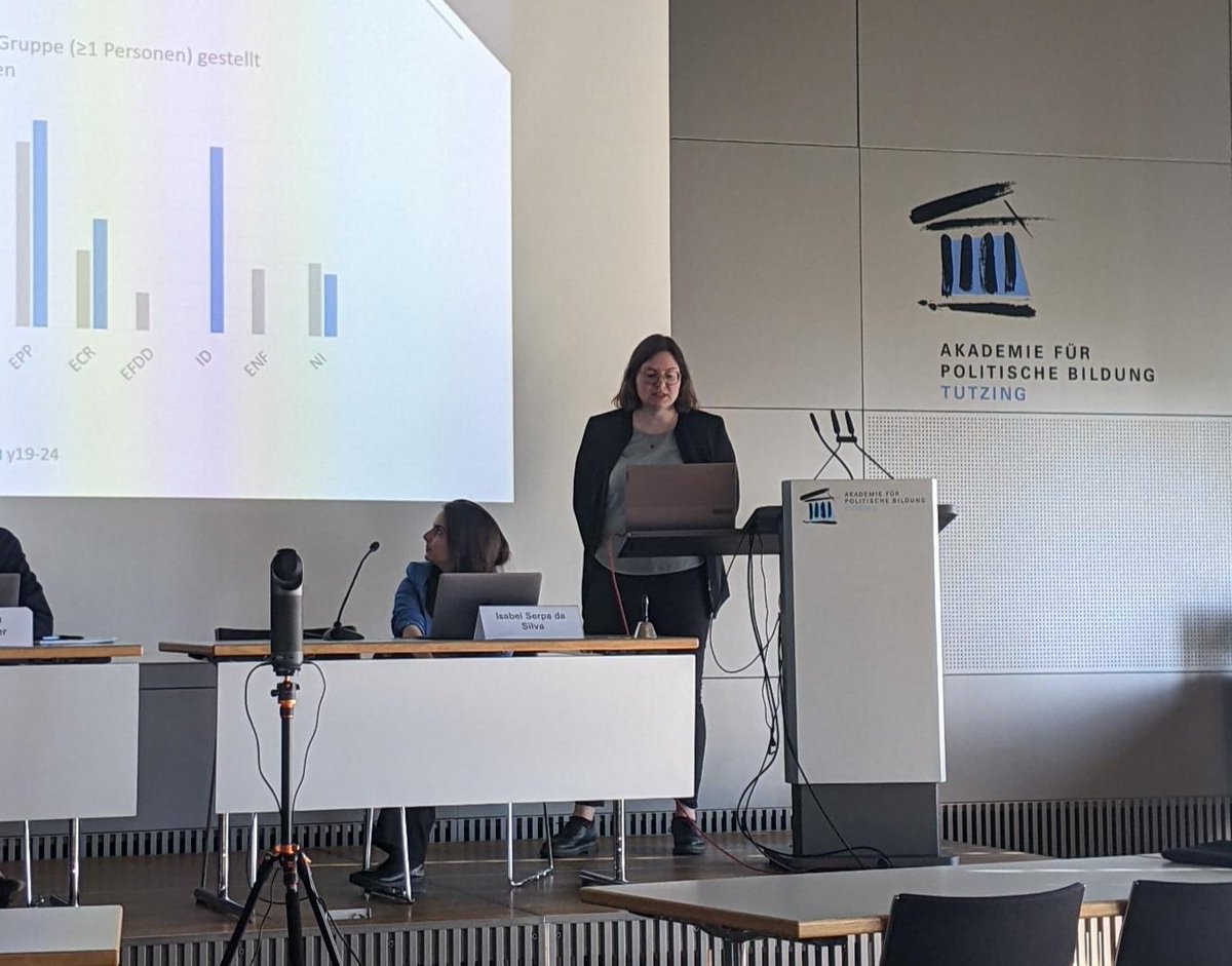 It was a pleasure to present my research findings in the field of sanction governance today at the @ECIB_DVPW conference in Tutzing. Looking forward to review my article accordingly!