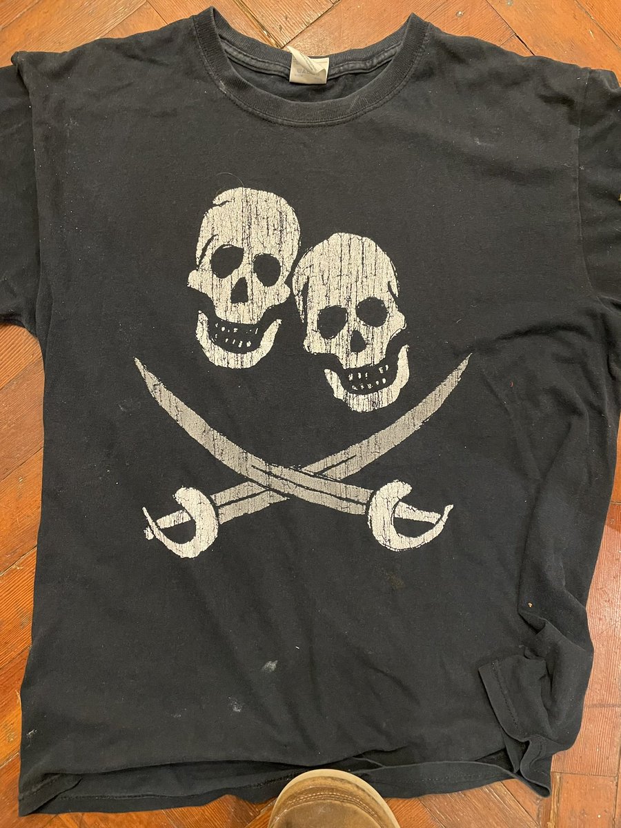 androo's tweet photo. Met him at a gig in Brighton back then and bought what is still my favourite band / gig t-shirt https://t.co/aYRIwPFNPL