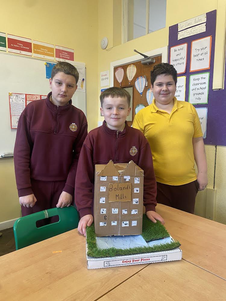 After learning all about the 1916 Easter Rising, Ms Hayes’ 6th class ...