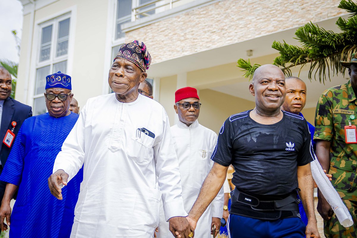 alexottiofr's tweet photo. Earlier today, I had the distinct honour of welcoming former President Olusegun Obasanjo to our beloved state. His insights and contributions to our discussions were invaluable, particularly his support for our infrastructural drive and governance reforms.

In our conversation, we reflected on the strides we have made in Abia, especially in Aba, the commercial nerve centre of not just our state but the entire South East. With 10 roads completed and 31 more underway, we are not just building paths—we are paving the way to a brighter future for all Abians.

The former President's commendation of our decision to end the pension law for past governors and deputies is a testament to our commitment to responsible leadership. This move is a significant step towards reducing the cost of governance and channelling our resources where they are needed most.

I am grateful for Chief Obasanjo's blunt and direct approach, which has always been a beacon of truth. His encouragement and acknowledgement of our efforts to bring an end to the 'rascality' of past policies will serve as a catalyst for other states to follow suit and set Nigeria on the wheel of progress.

We are inspired by his words and share his vision for a Nigeria where leadership is synonymous with stewardship. Together, we are setting a new standard for governance, one that prioritizes the welfare of every citizen above all else.

Thank you, Chief Obasanjo, for your unwavering support and for reminding us that the journey to greatness is paved with tenacity, courage, and an unwavering commitment to serve.