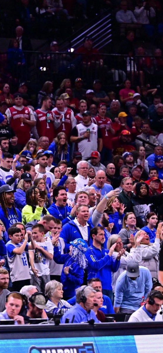 CarterNordman's tweet photo. Is this Rep. Forbes at said game? https://t.co/JNunO9HSST